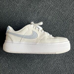 Nike Women's White and Blue Platform Court Sneakers